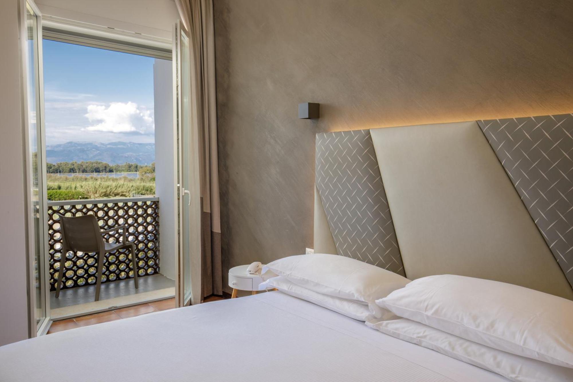 Hotel Tirreno Latina Exterior photo